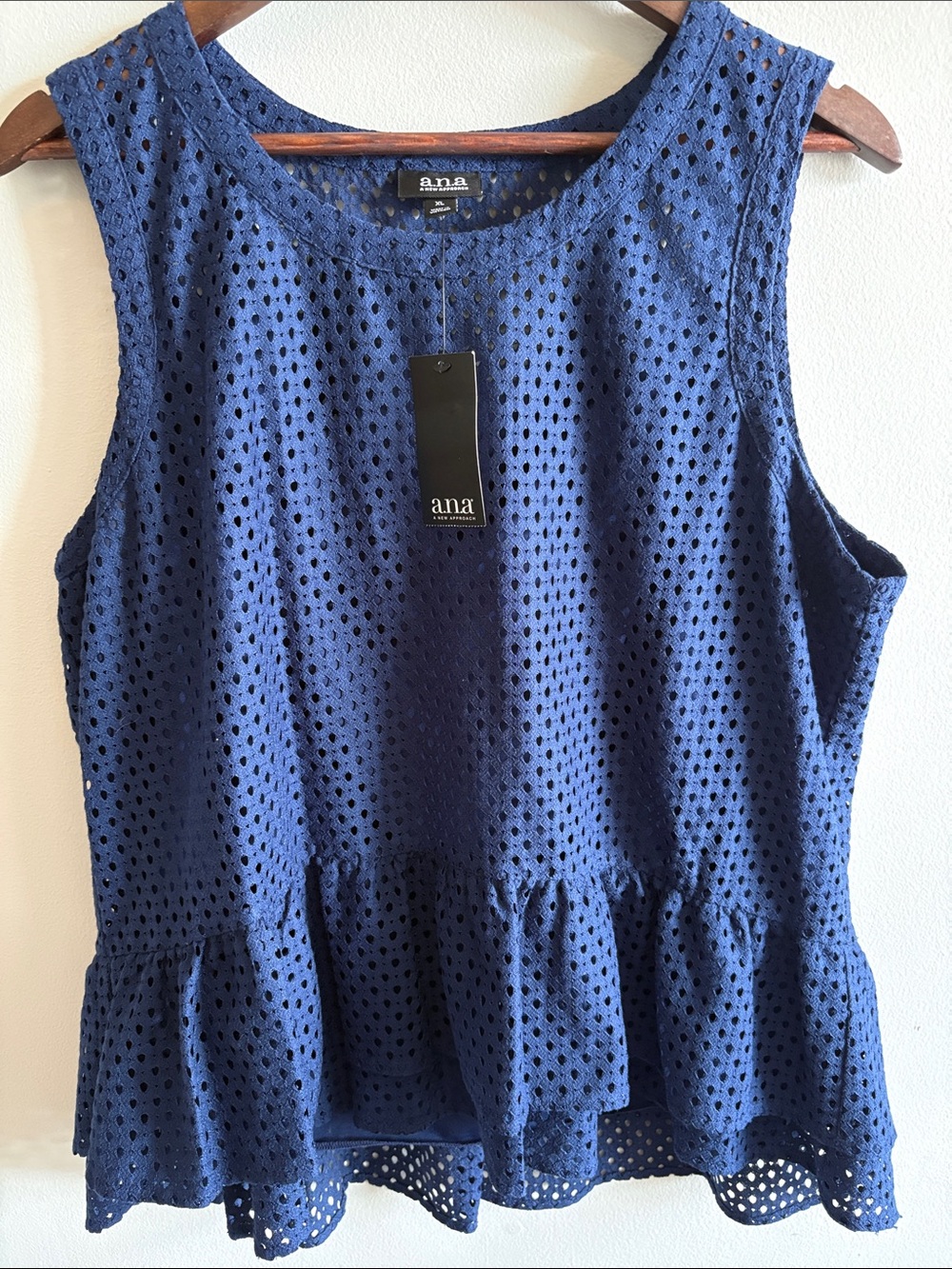 ANA A New Approach Navy Eyelet Peplum Sleeveless‎ Top NWT XL